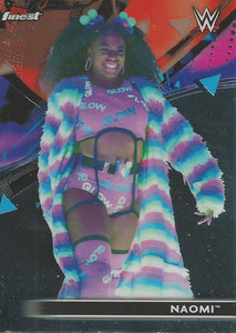 WWE Topps Finest 2021 Trading Cards Naomi No.25