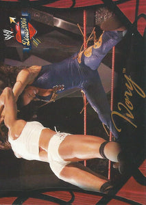 WWE Fleer Divas 2005 Trading Card Ivory No.15