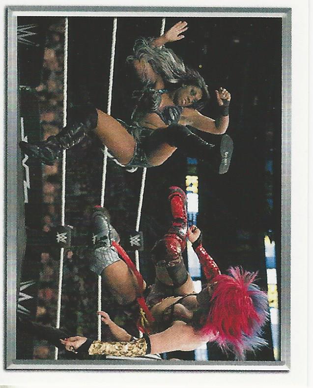 WWE Topps 2018 Stickers Ember Moon No.195