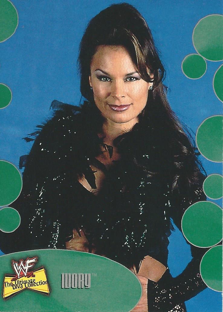 WWF Fleer Ultimate Diva Trading Cards 2001 Ivory No.24